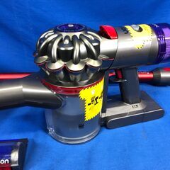 【動作保証あり】Dyson ダイソン V8 Slim fluffy SV10KSLM コードレスクリーナー【管理KRK752】の画像