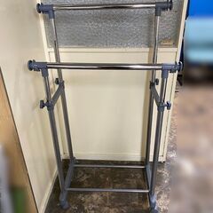 《値下げしました》パイプハンガーラック②