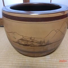 焼き物火鉢　外寸38cm