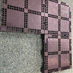 オフィスフロアパネルの画像