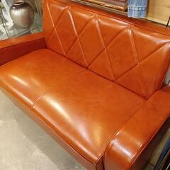 ビーカンパニー　ソファ　北欧デザイン　お洒落　レトロアンティーク　ヴィンテージの画像