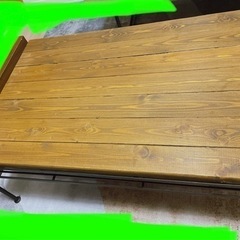 リビング　ローテーブルの画像