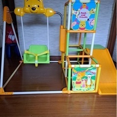 【再値下げしました・美品】プーさん ジャングルジム&ブランコ&す...