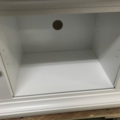 A2301-628  テレビ台　tvilum 搬出難あり　天板一部浮く　ダボ一部なし　現状渡しの画像