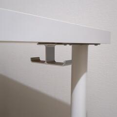 IKEA 白デスク　100×60 高さ調節可能60-90cmの画像