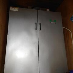 静岡製機　玄米低温貯蔵庫　保冷庫　菜庫GB2000