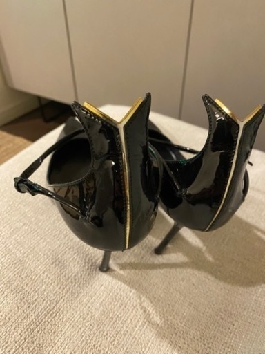 【YVES SAINT LAURENT】ストラップヒールパンプス ビンテージ YVES SAINT LAURENT イブ サンローラン ストラップ