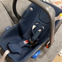 コンビ　新生児から使えるチャイルドシート