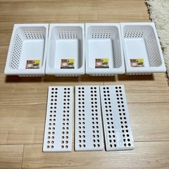 ダイソー　ブリッジバスケット　突っ張り棒棚