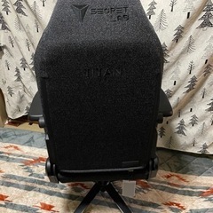 シークレットラボ　ゲーミングチェアの画像