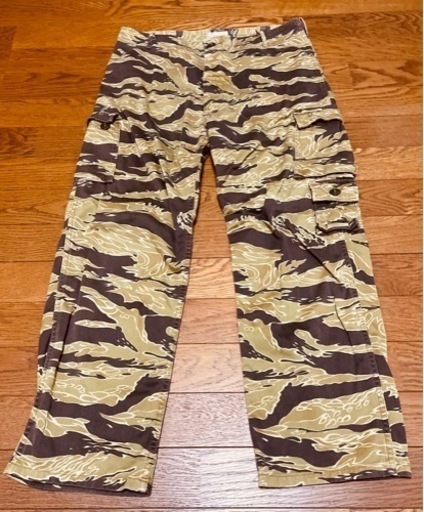 リアルマッコイズ　ワークパンツ　タイガーストライプ　カモ　カーゴパンツ　迷彩
