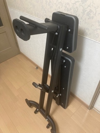 インクラインベンチ(leading edge)