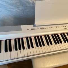 電子ピアノ】YAMAHA p-125WH、専用スタンド、ペダルユニット、椅子