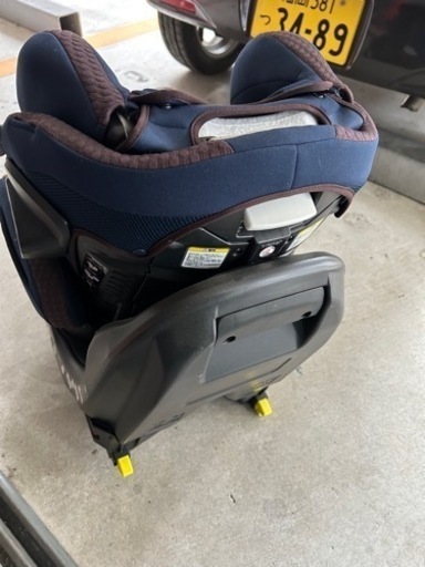 アップリカ　フラディア グロウ isofix 360 ネイビー　2/1日までに引き取れる方
