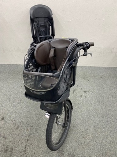 お買い得品　3人乗り電動自転車　ヤマハパスキッス　20インチ　子供乗せシート付き　人気な車種