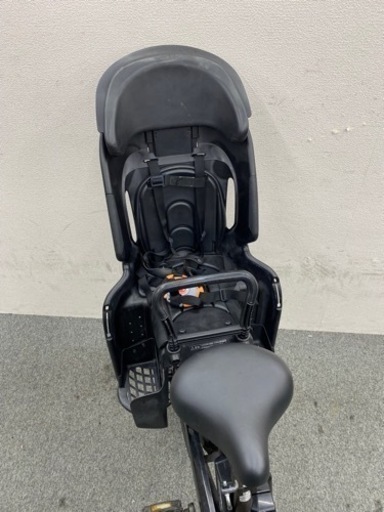 お買い得品　3人乗り電動自転車　ヤマハパスキッス　20インチ　子供乗せシート付き　人気な車種