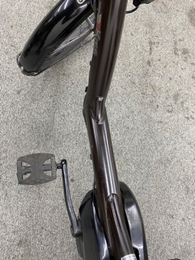 お買い得品　3人乗り電動自転車　ヤマハパスキッス　20インチ　子供乗せシート付き　人気な車種