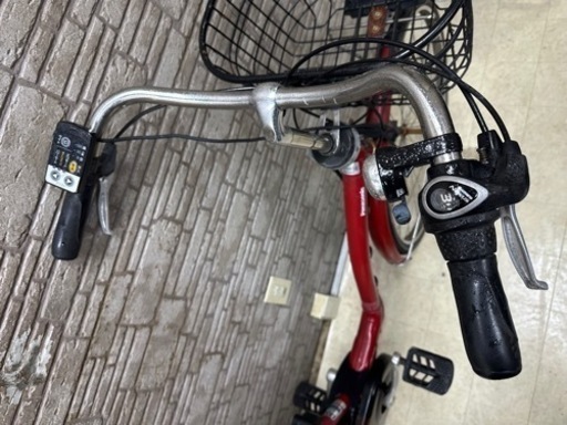 新生活応援SALE 東京23区配達無料　新基準 Panasonic パナソニック ギュット　6.6Ah 電動自転車☆中古☆パナ 95