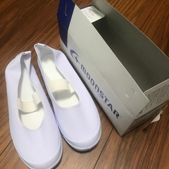 新品　子供用上靴　白/22.5センチの画像