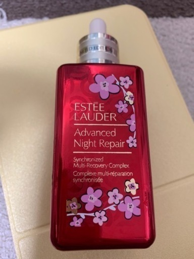 エスティローダー