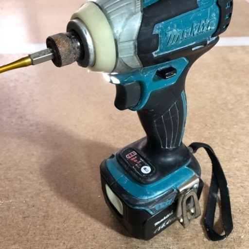 【完売しました?】マキタ　インパクトドライバー　TD136D 14.4V &ブロワ　2点セット
