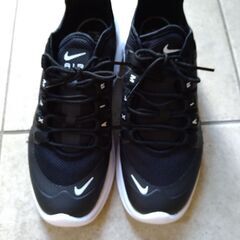 エアマックスアクシス　AIR MAX　