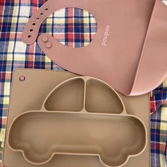 シリコン食器、スタイ