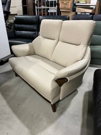 激安!! ニトリ Nシールド コウテイ 2人掛けソファ レザー ハイバック