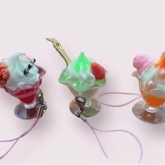 スイーツ デコ キーホルダー ★ かき氷 パフェ パンダ くま ★ 新品の画像