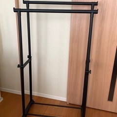 ハンガーラック