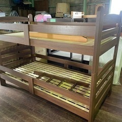 二段ベッド！新品！二色対応！