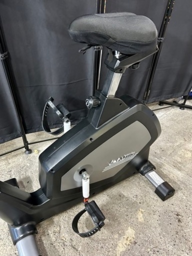札幌市内配送無料 ALINCO アルインコ アドバンストバイク AFB7218 エアロバイク フィットネス