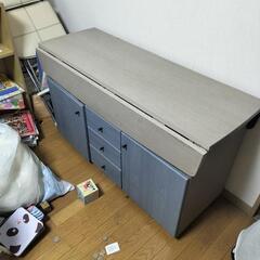 天板開閉式テーブル(抽斗付き)の画像