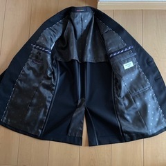 ORIHICAのスーツの画像