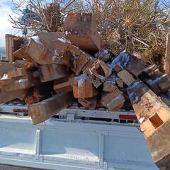 １月２８日１５時までにご連絡ください　解体原木＋リンゴ枝の画像