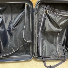 スーツケース　キャリーケース　紺色　ネイビーの画像