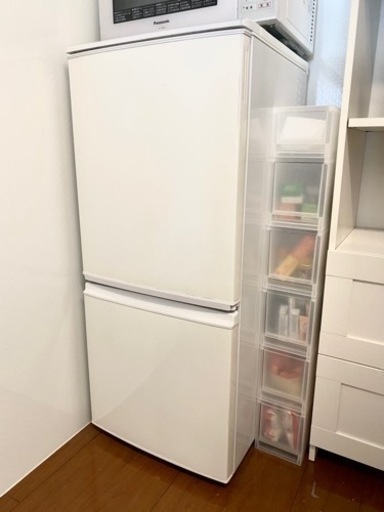冷蔵庫  SHARP  2013年製  137L ※両開き