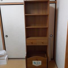 おもちゃ箱つき本棚