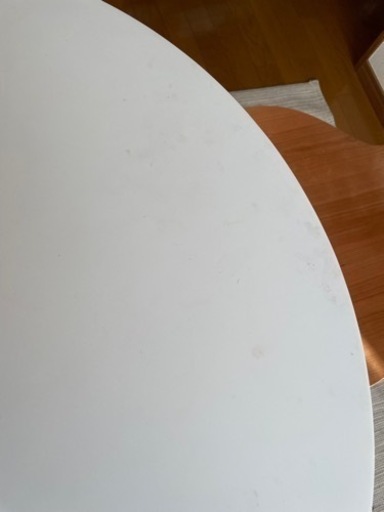 カフェテーブル 丸　椅子二脚のセット