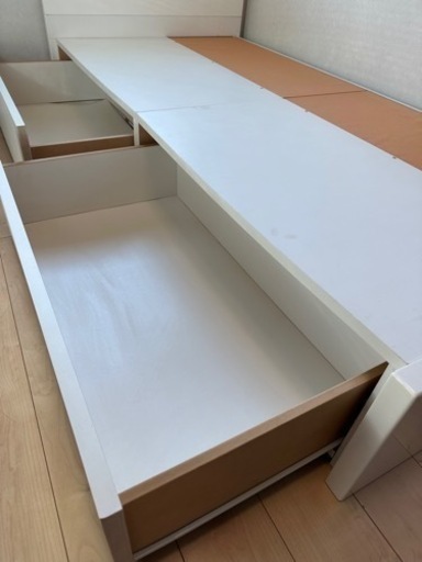 白　ベッド　収納付き