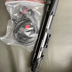 ロードバイク　24インチ　ギア6段階　ワイヤーロック、空気入れ付きの画像