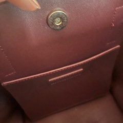 赤　バッグの画像