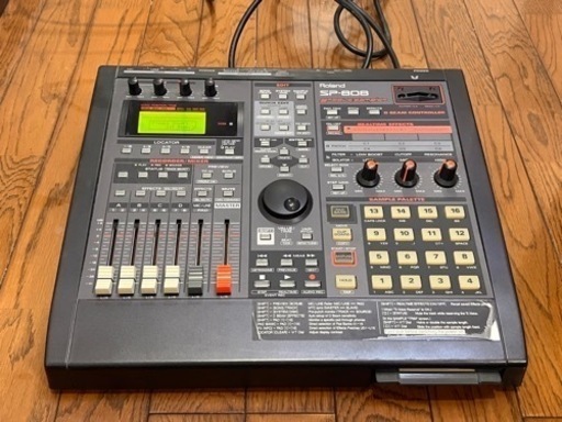 Roland SP-808 サンプラー