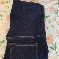 値下げ中♬【新品】マタニティー　パンツ　ズボン 妊婦　ユニクロの画像
