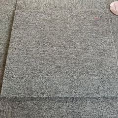 タイルカーペット　の画像