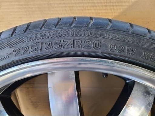 200系ハイエースホイール6穴