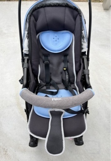 ピジョン　ランフィ　ベビーカーです。
