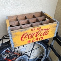 コカコーラの木箱の画像