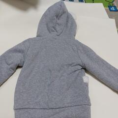 新品　クマみみアウター　80cmの画像
