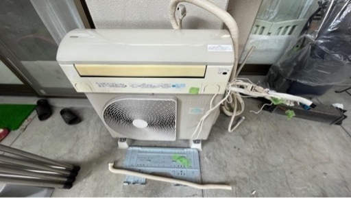 東芝 エアコン冷房10畳RAS-281UDR 自動お掃除機能付 100V